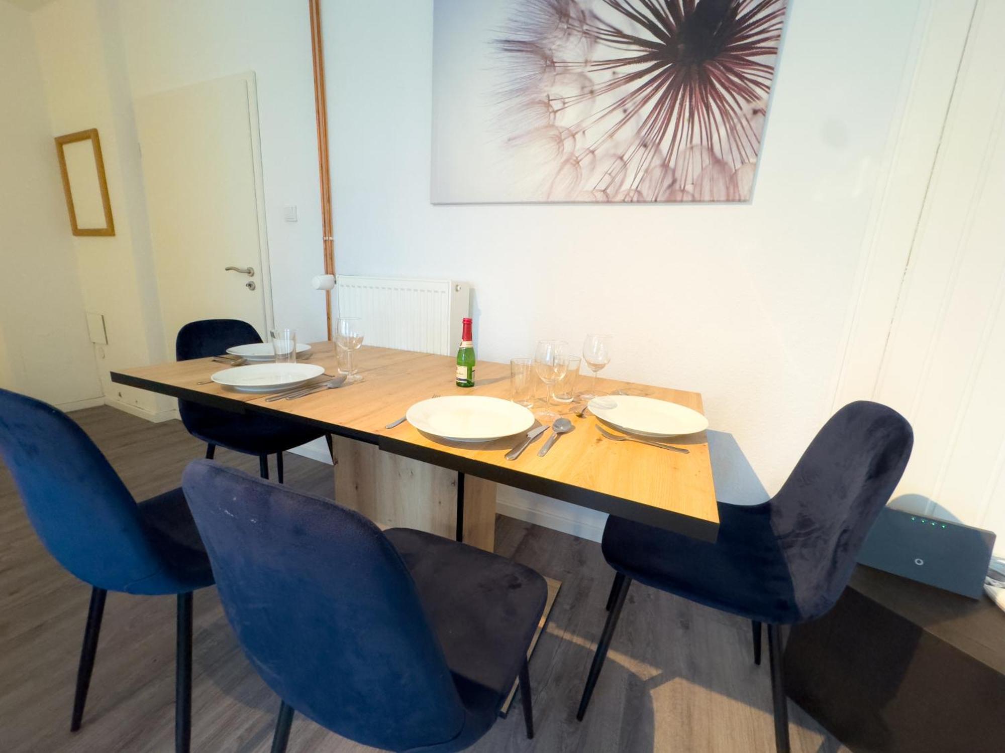 Schoene Wohnung Fuer 4 Gaeste An Der Eilenriede Mit Kostenlosen Parkplaetzen Hannover Esterno foto
