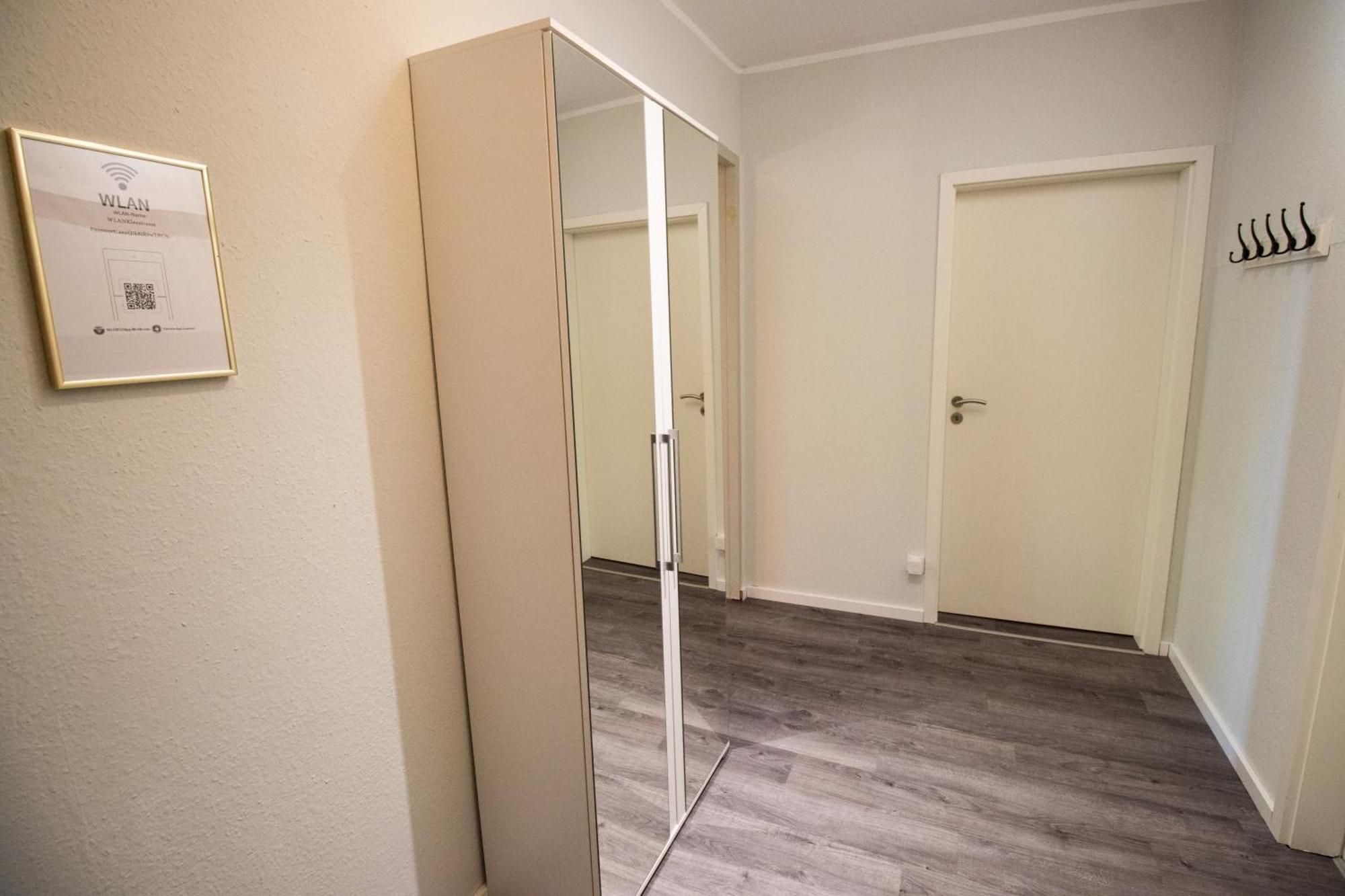 Schoene Wohnung Fuer 4 Gaeste An Der Eilenriede Mit Kostenlosen Parkplaetzen Hannover Esterno foto